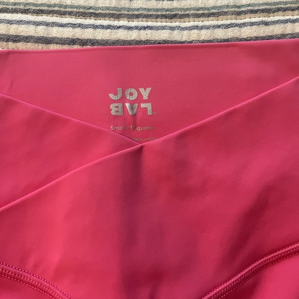 JoyLab Women's Vibrant Pink Bike Shorts - Picture 3 of 6